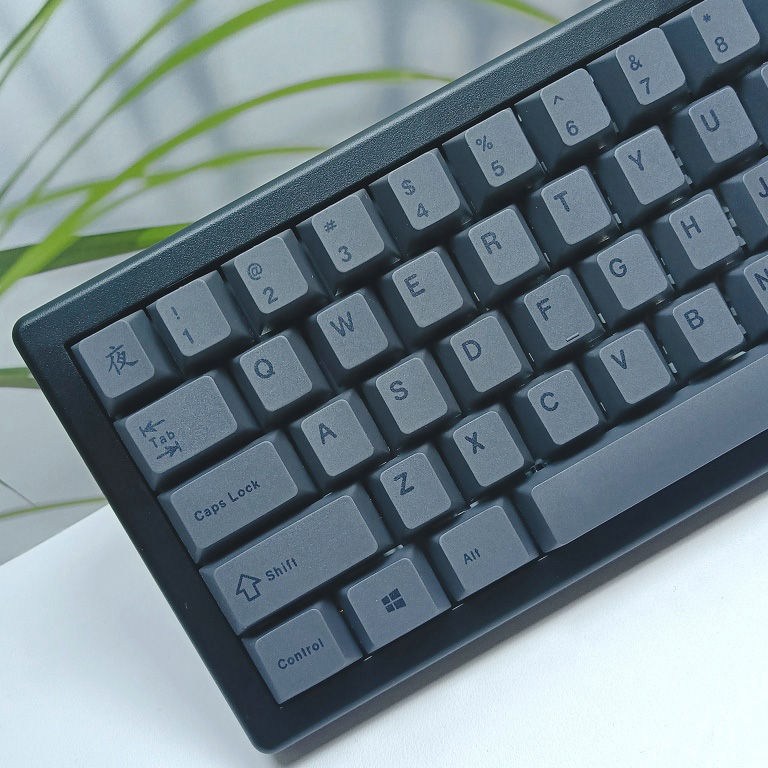 Gaming Accessories Uk - 130 klawiszy Minimalistyczne czarne szare nasadki