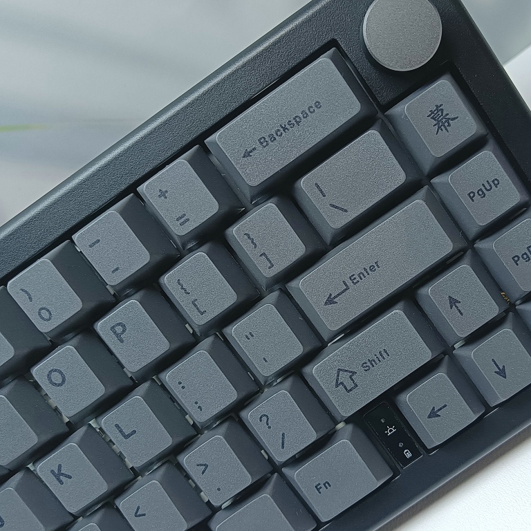 130 klawiszy Minimalistyczne c – Gaming Accessories Uk recenzja i cena