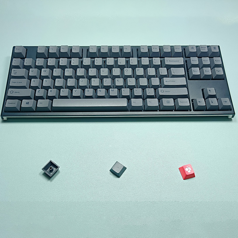 130 klawiszy Minimalistyczne c – Gaming Accessories Uk recenzja i cena